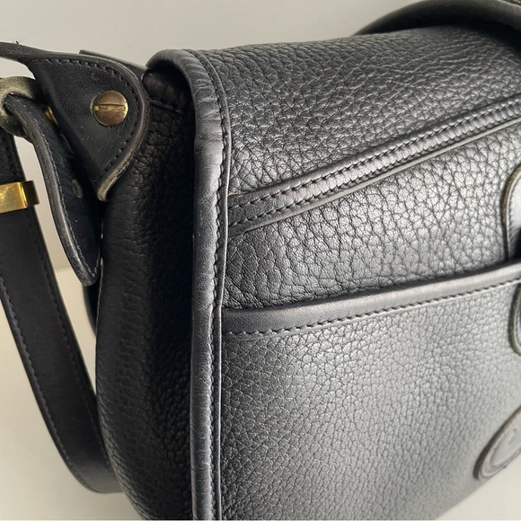 Dooney and Bourke black leather horseshoe saddle bag awl - Picture 4 of 16